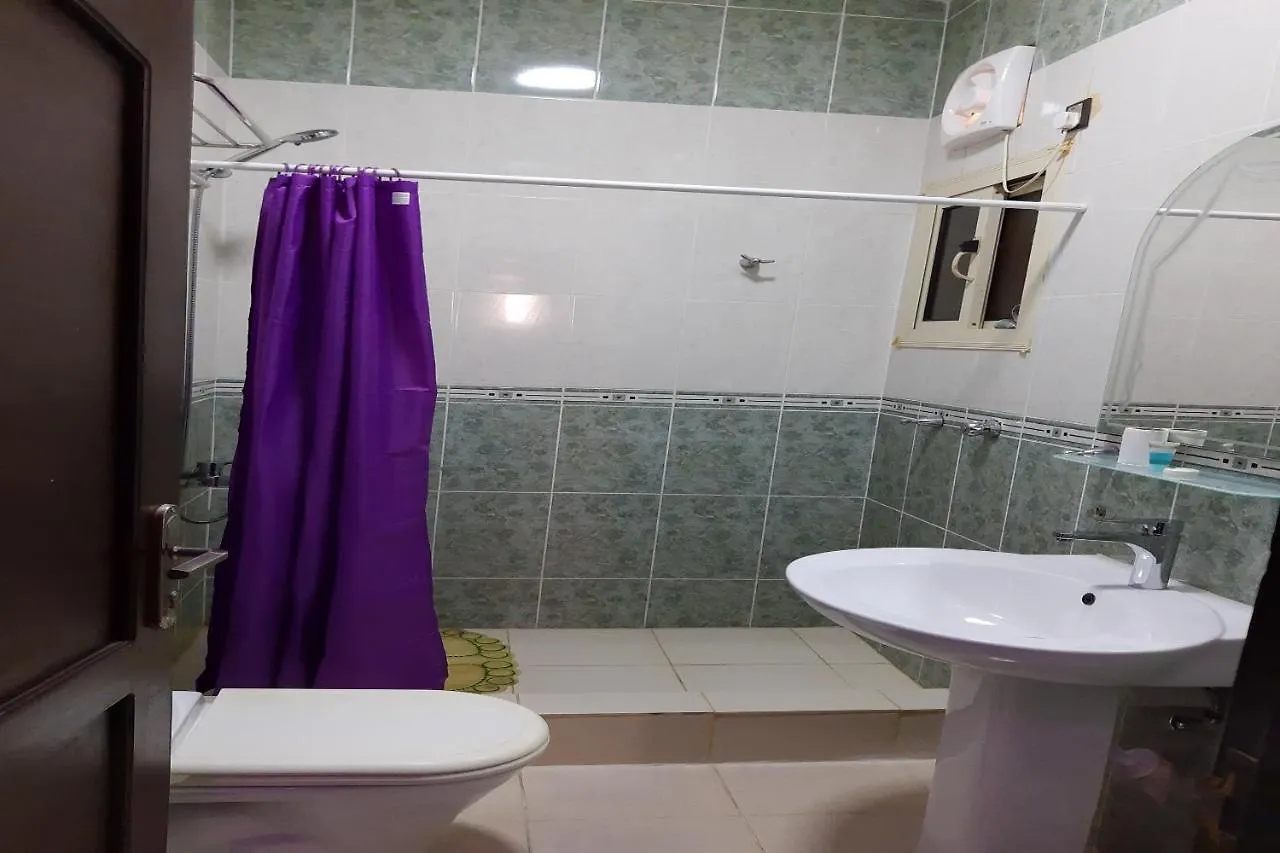 فندق جدةفي  Oyo 574 Edraj Furnished Units 2 3*, جدة المملكة العربية السعودية