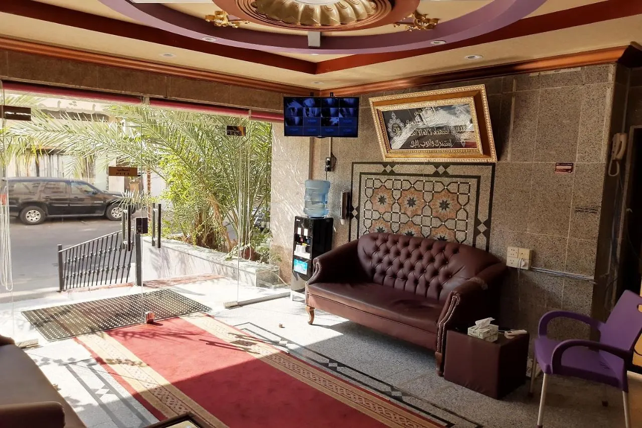 فندق جدةفي  Oyo 574 Edraj Furnished Units 2